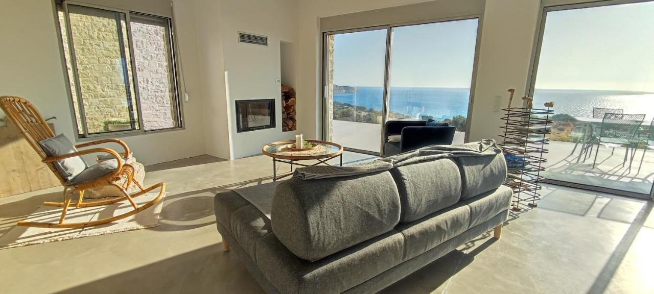 Komos Beach Estate Kalamaki  Esterno foto
